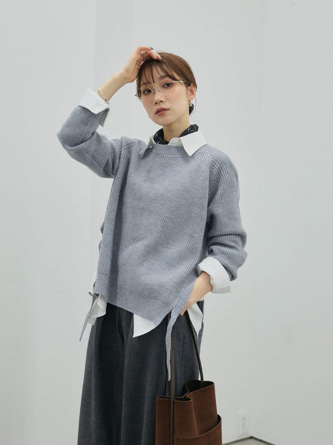 【Allure】[SET]サイドスリット畦編みニットプルオーバーシャツアンサンブル+ループデザインツイルワイドパンツ(2set)