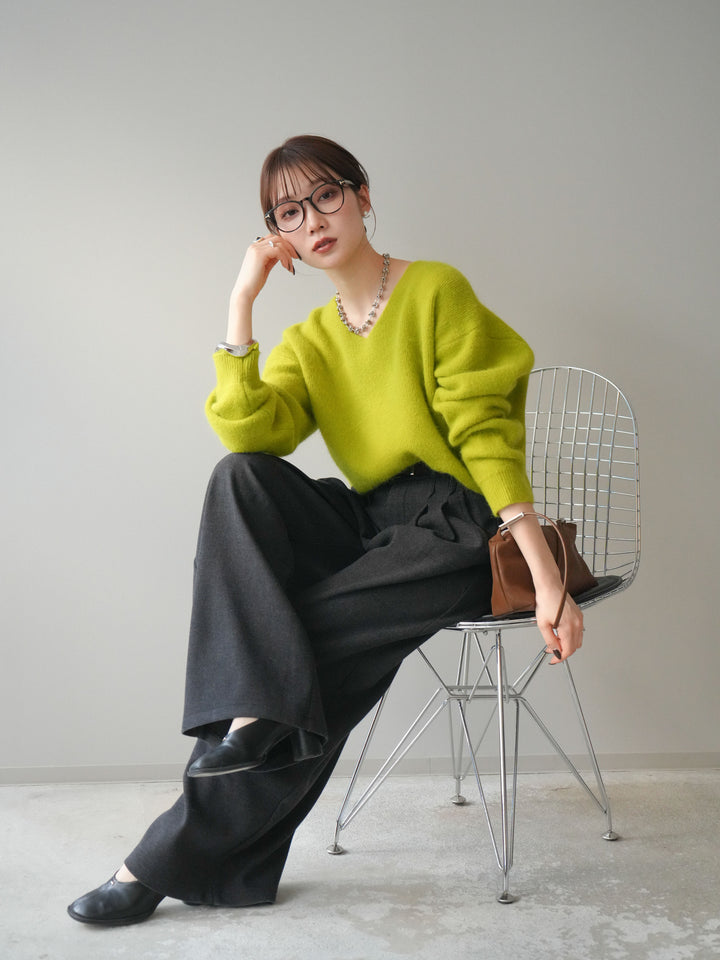 [SET]シュシュ付きアンゴラタッチVネックニットプルオーバー+選べるアクセセット(2set)