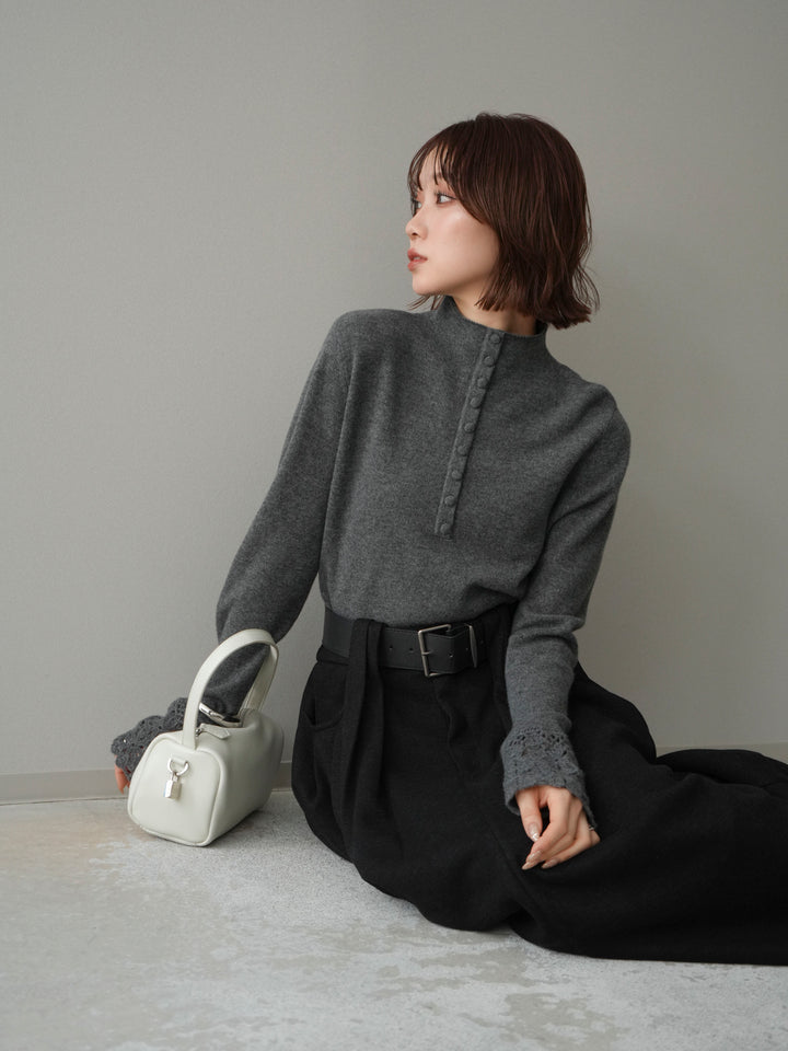 [予約]袖スカラップレースフロントボタンウールニットトップス/gray