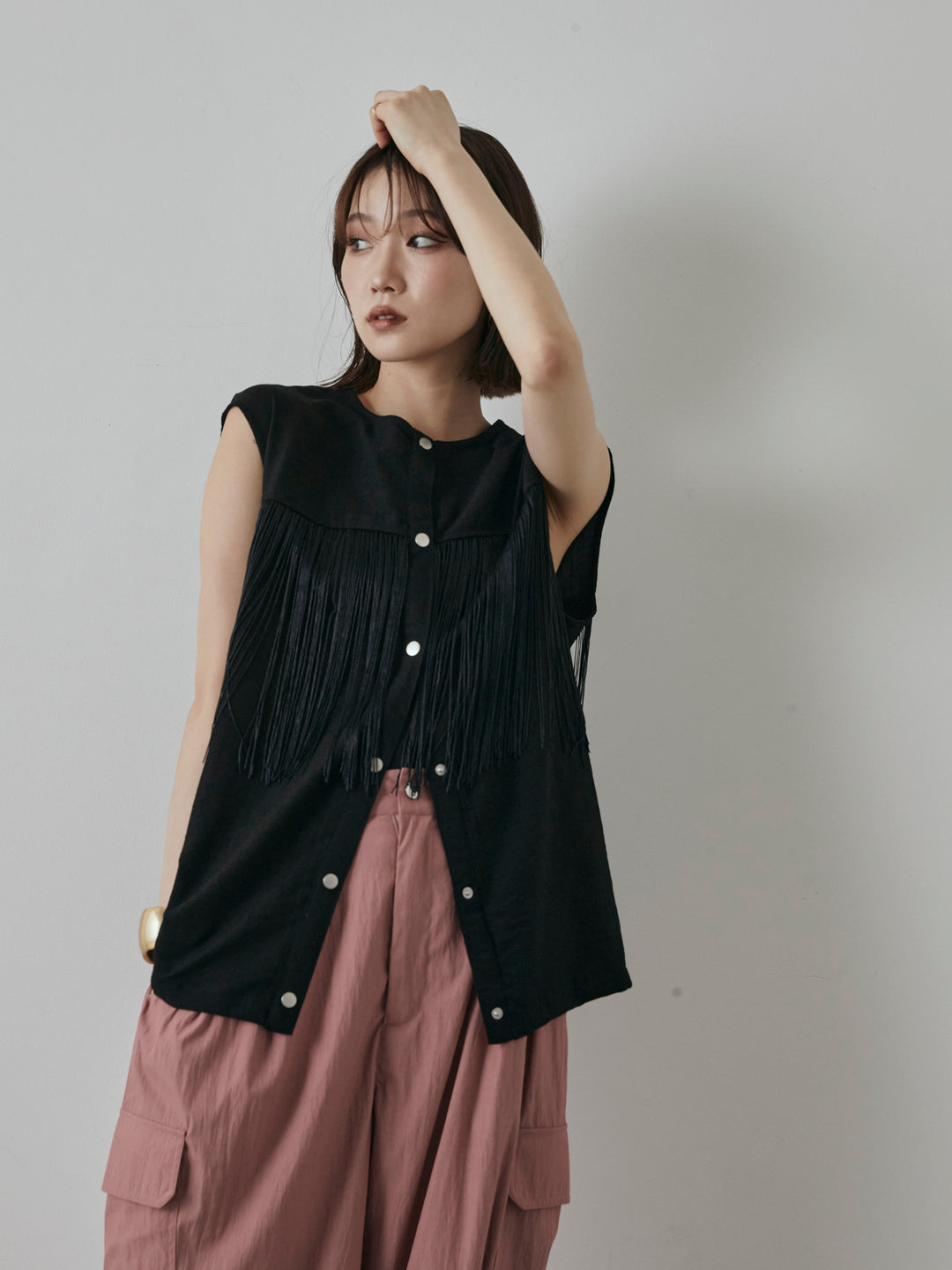 【預購】流蘇無袖上衣/黑色