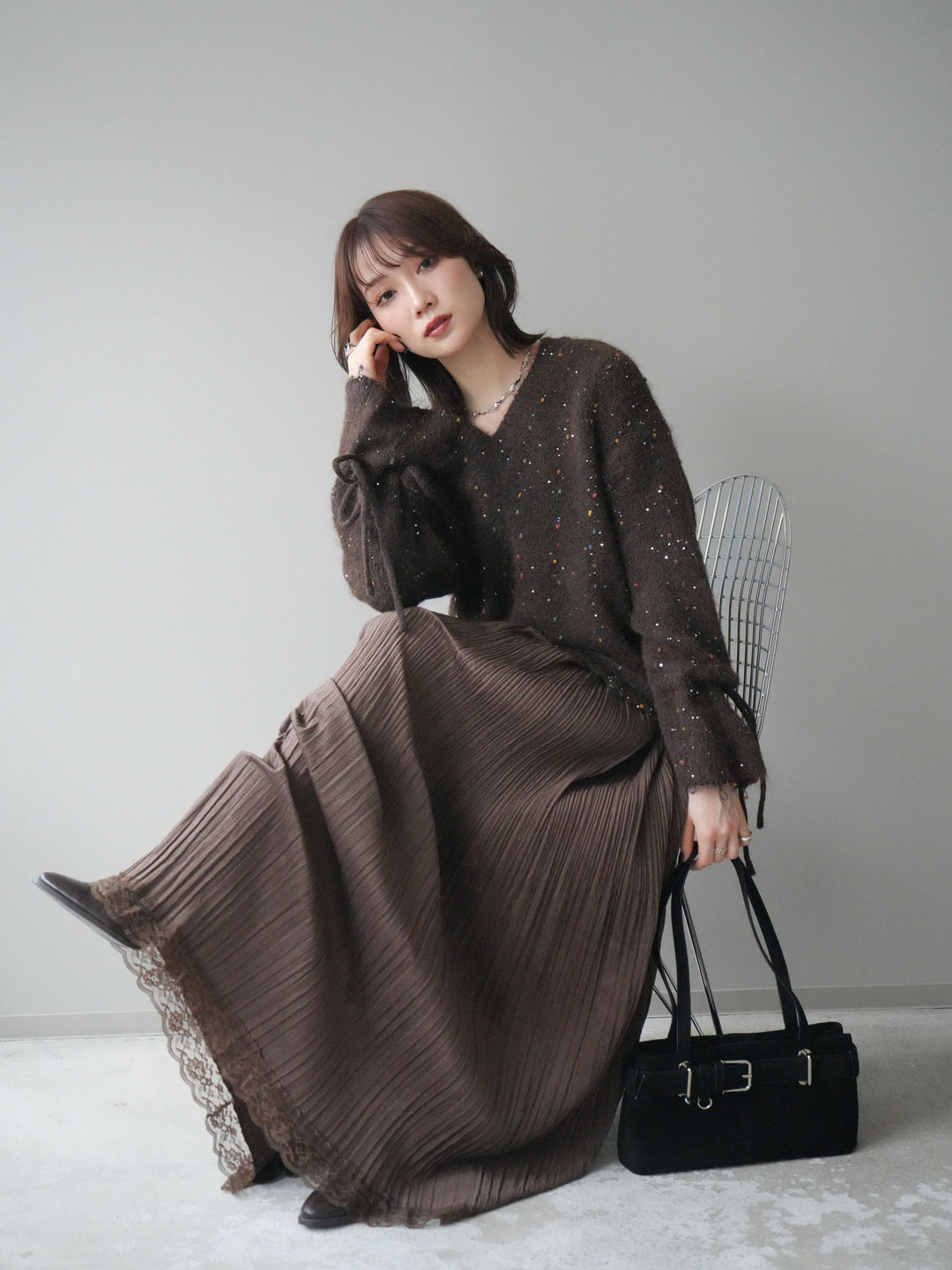 [予約]キャンディースリーブカラーネップスパンコールニットプルオーバー/brown