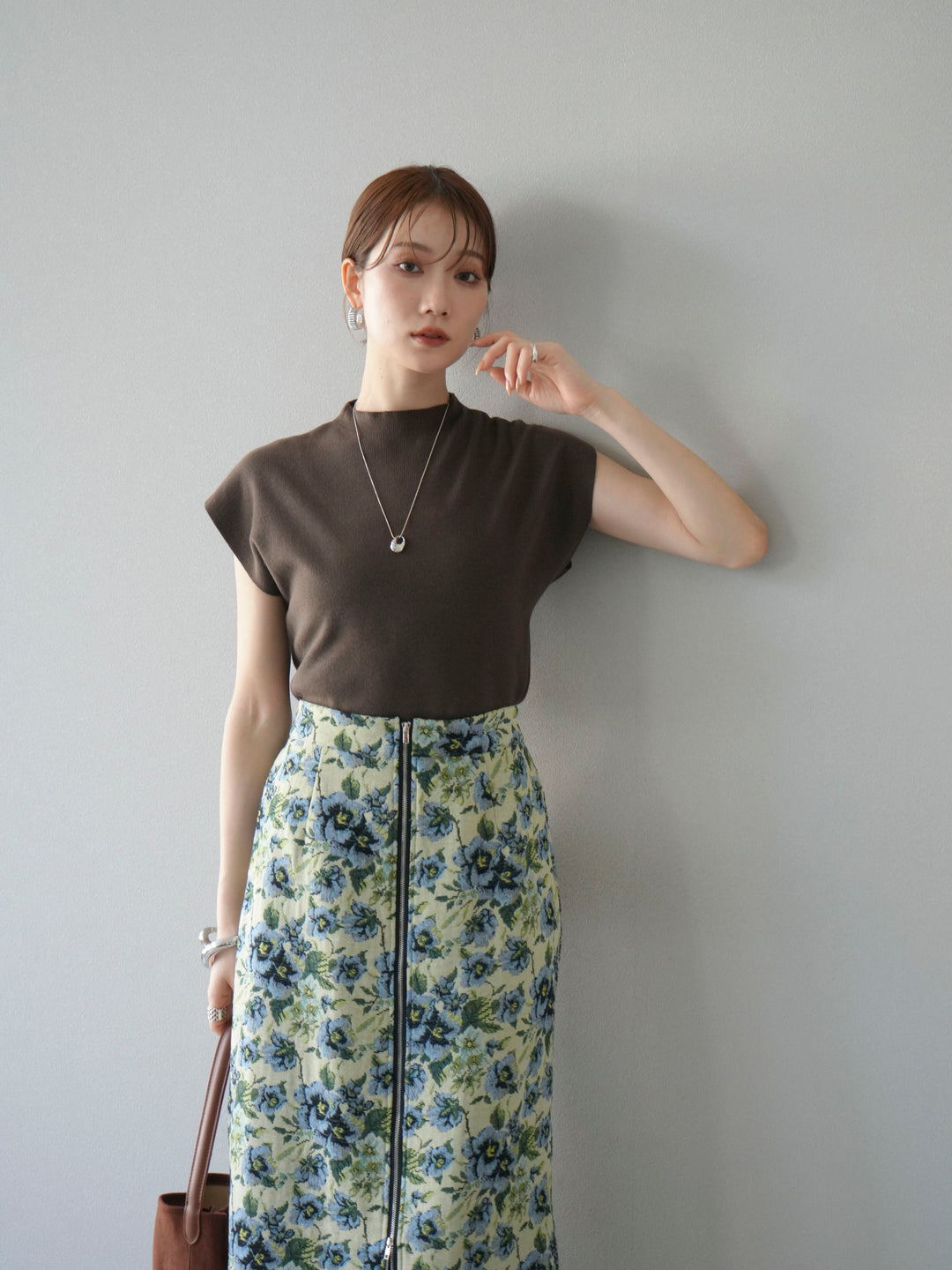 [SET]プチネックフレンチニットトップス+ゴブランフロントジップタイトスカート(2set)