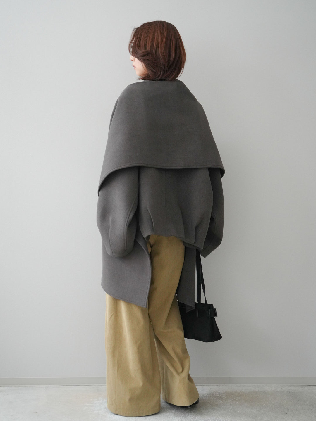 [予約]コーデュロイ巻きベルト付きパンツ/beige