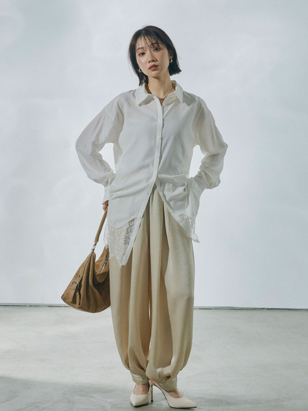 [予約]ワッシャーサテンタックジョガーパンツ/lightbeige