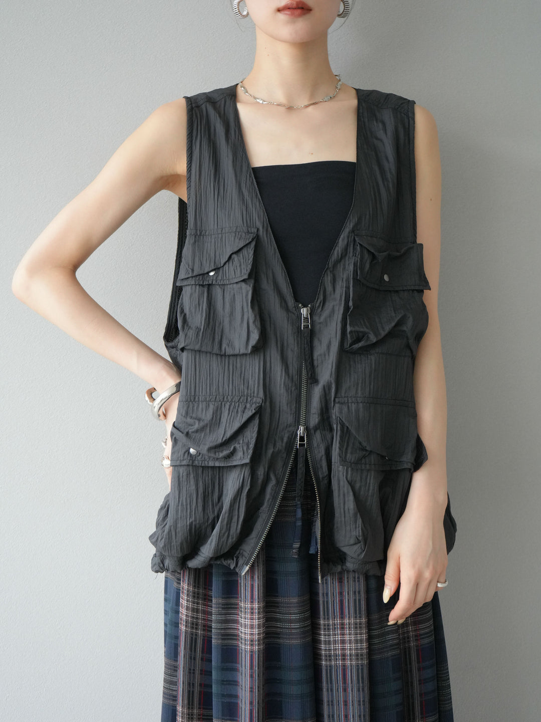 [予約]ナイロンBIGポケットシアーベスト/チャコール