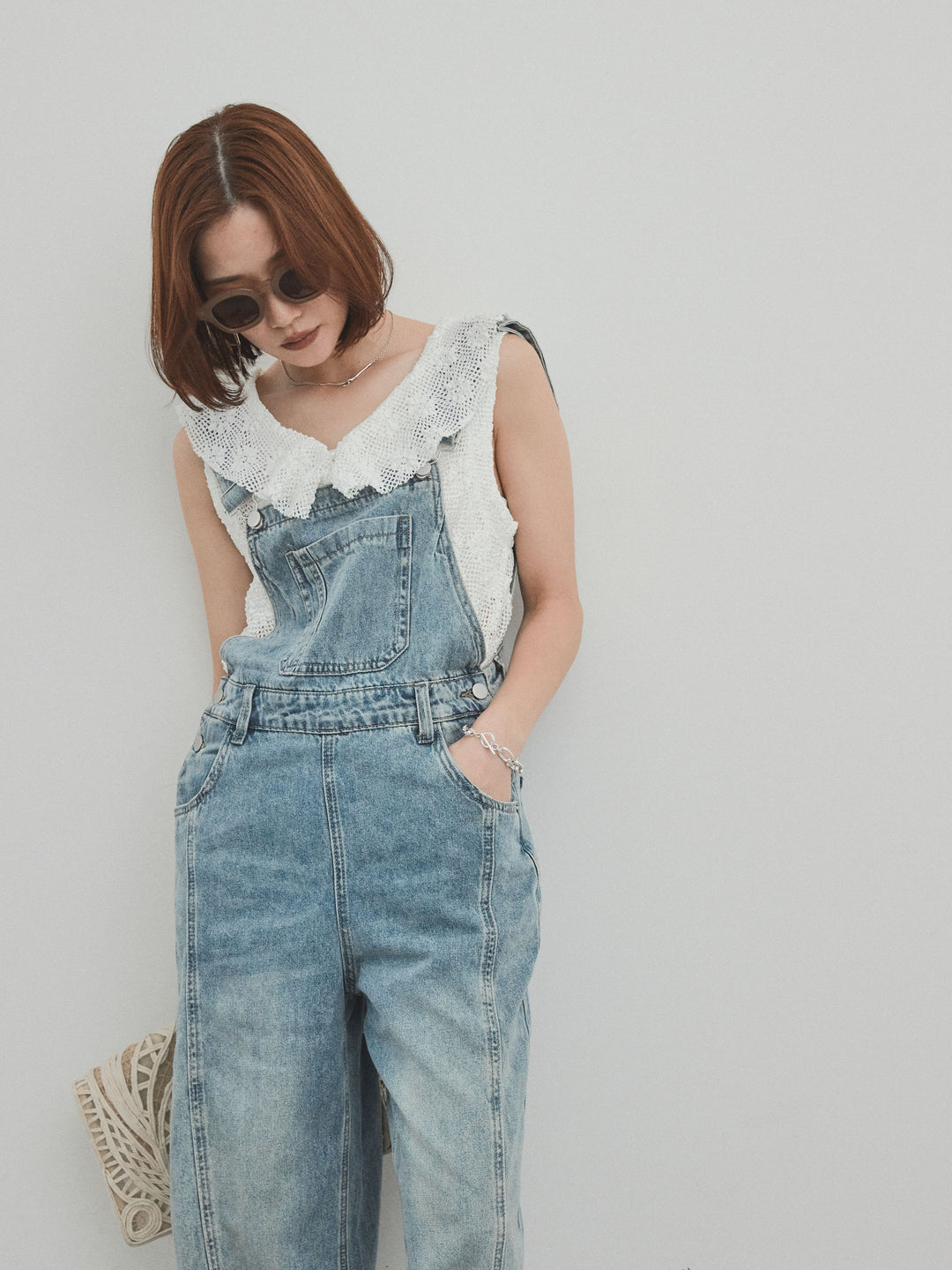 [SET]センターシームデニムサロペット +テープヤーンラッフルノースリトップス(2set)