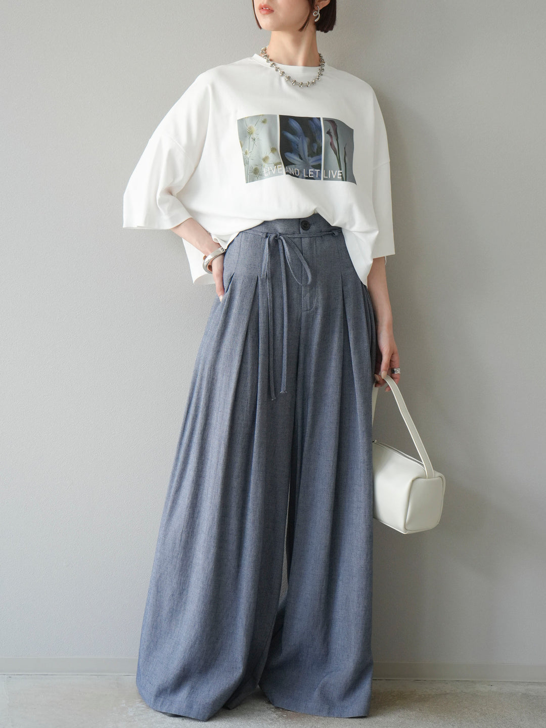 【預購】仿亞麻雙褶設計寬褲/藏青色