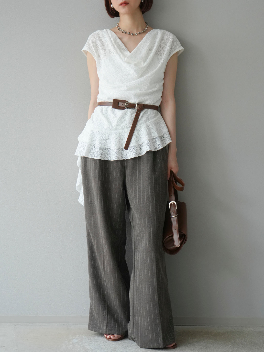 [予約]ベルト付ドレープデザインレーストップス/ホワイト