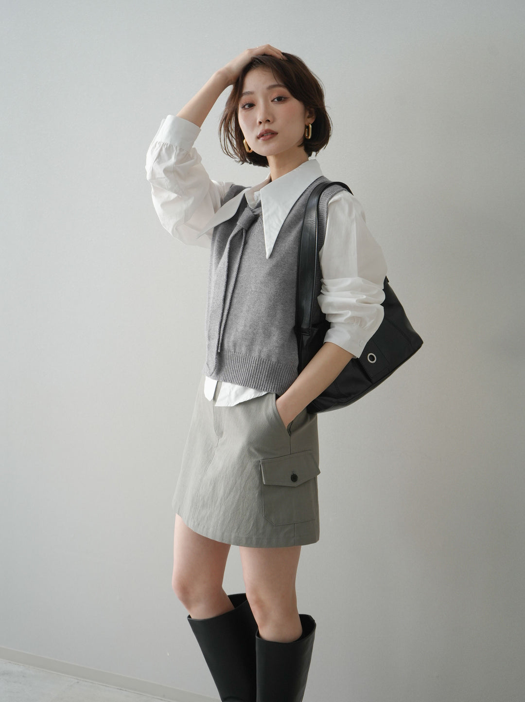 【套裝】蝴蝶結針織背心套裝襯衫+繫帶工裝迷你裙（兩件組）