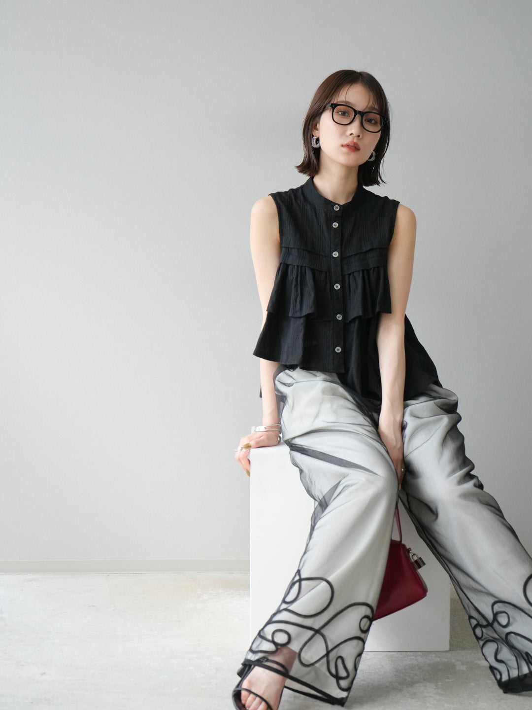 [SET]ドビーストライプアシンメトリーフリルノースリブラウス+リネンライクイージーワイドパンツ(2set)