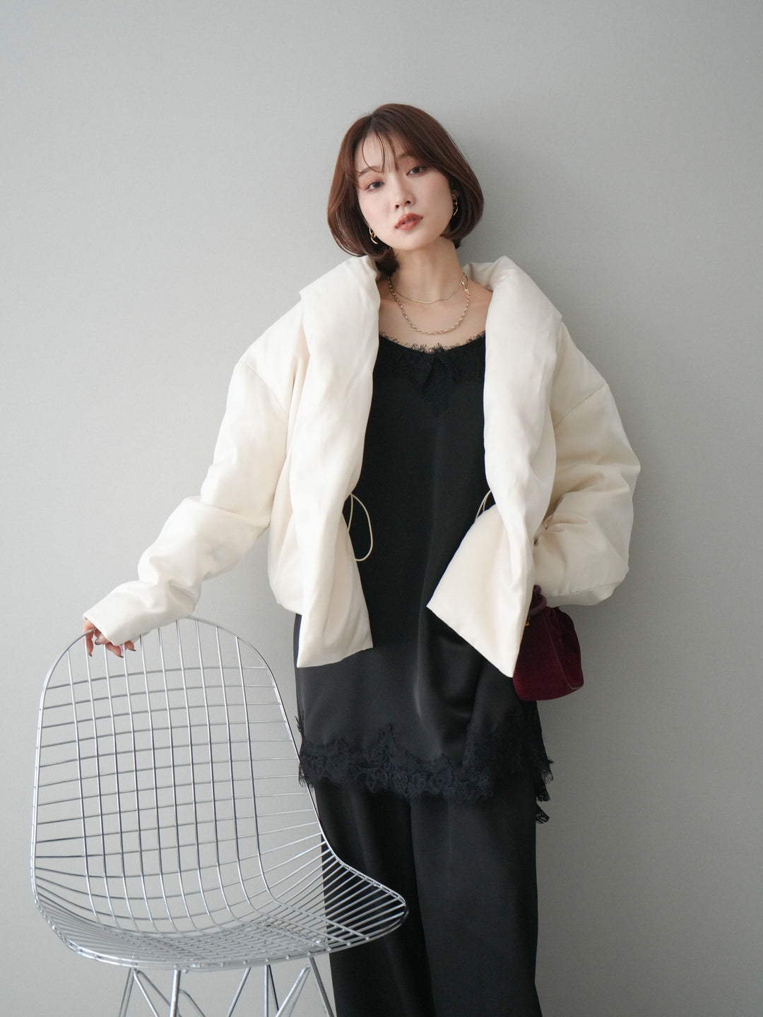 [20%オフ]シャイニーアシンメトリーダウンジャケット/offwhite