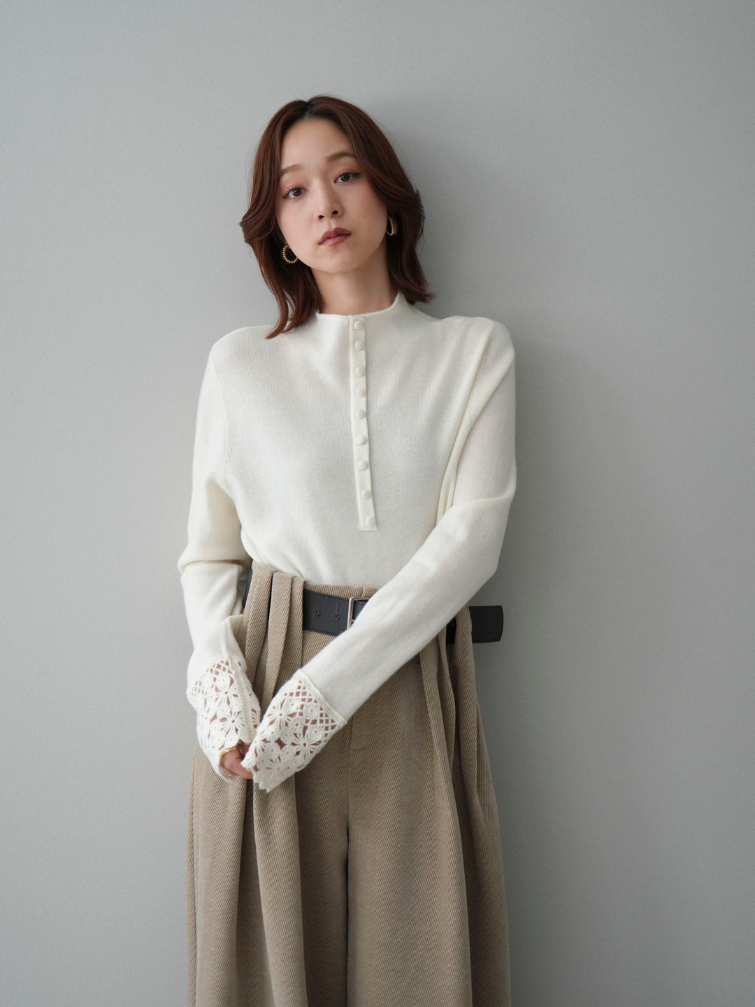 [SET]袖スカラップレースフロントボタンウールニットトップス+ベルトデザインループコールテンワイドパンツ(ベルト付き)(2set)