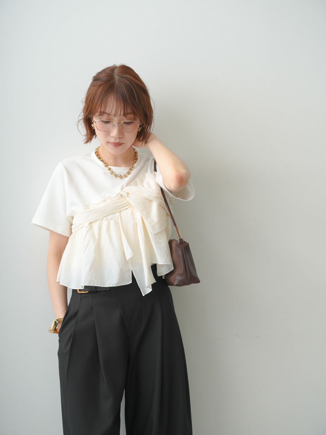 [SET]ナイロンドッキングツイストTEE +アシンメトリーベルトタックワイドパンツ(2set)