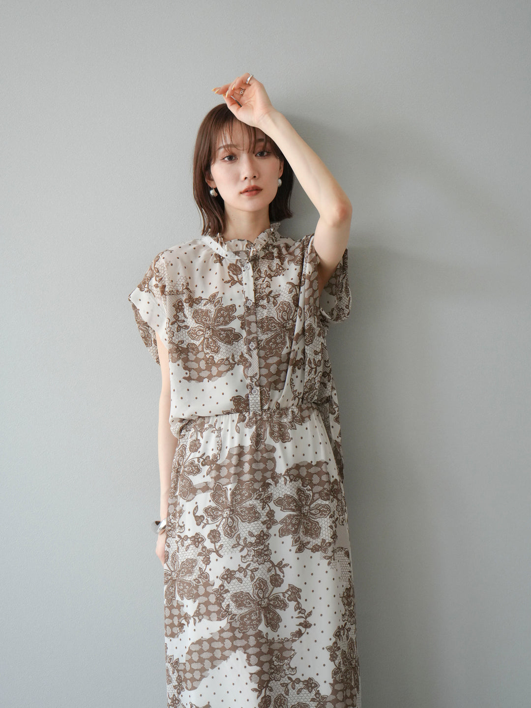 [SET] 花朵圖案法式袖襯衫 + 花朵圖案喇叭裙 (2 套)