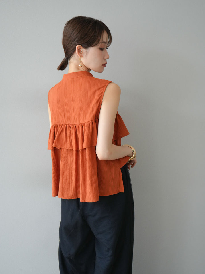 [予約]ドビーストライプアシンメトリーフリルノースリブラウス/テラコッタ