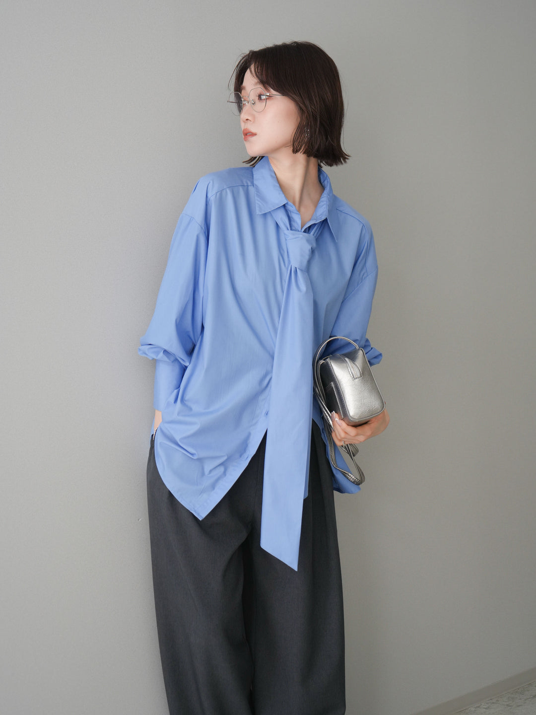 [SET]ボウタイ付オーバーシャツ+選べるアクセセット(2set)