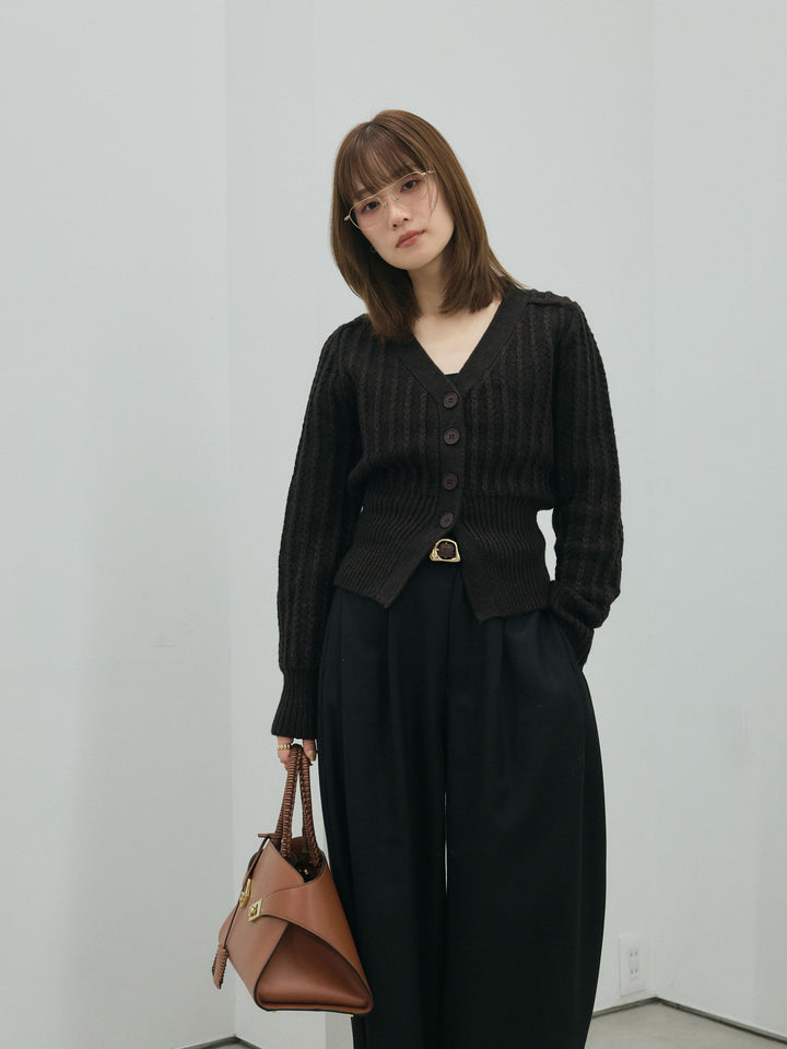 【Allure】[SET]編みこみVネックニットカーディガン+モックスカルゼサイドタックコクーンパンツ(2set)