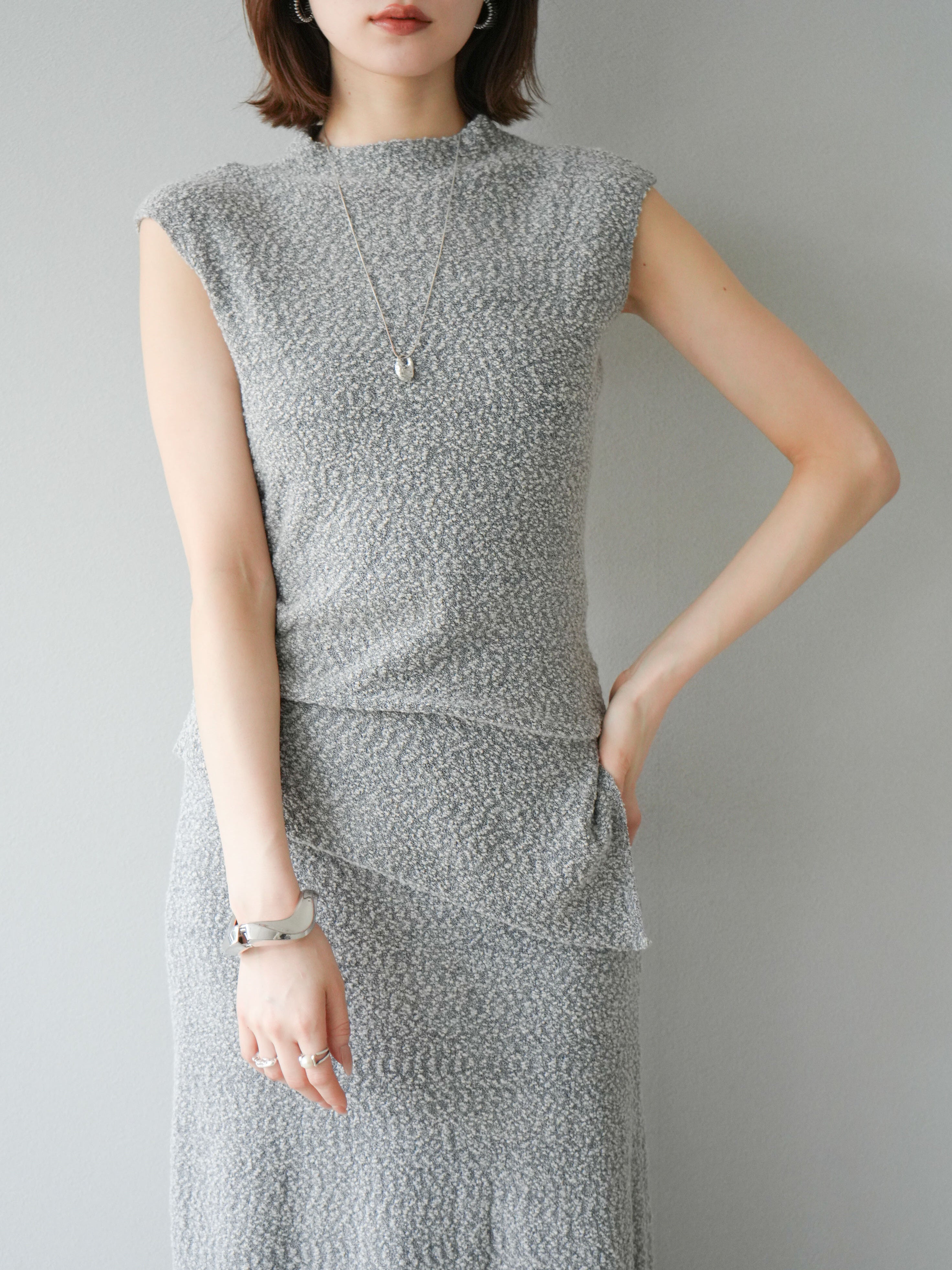 グレー ノースリーブニット 23区（ニジュウサンク） ノースリーブニット 38 グレー レディース