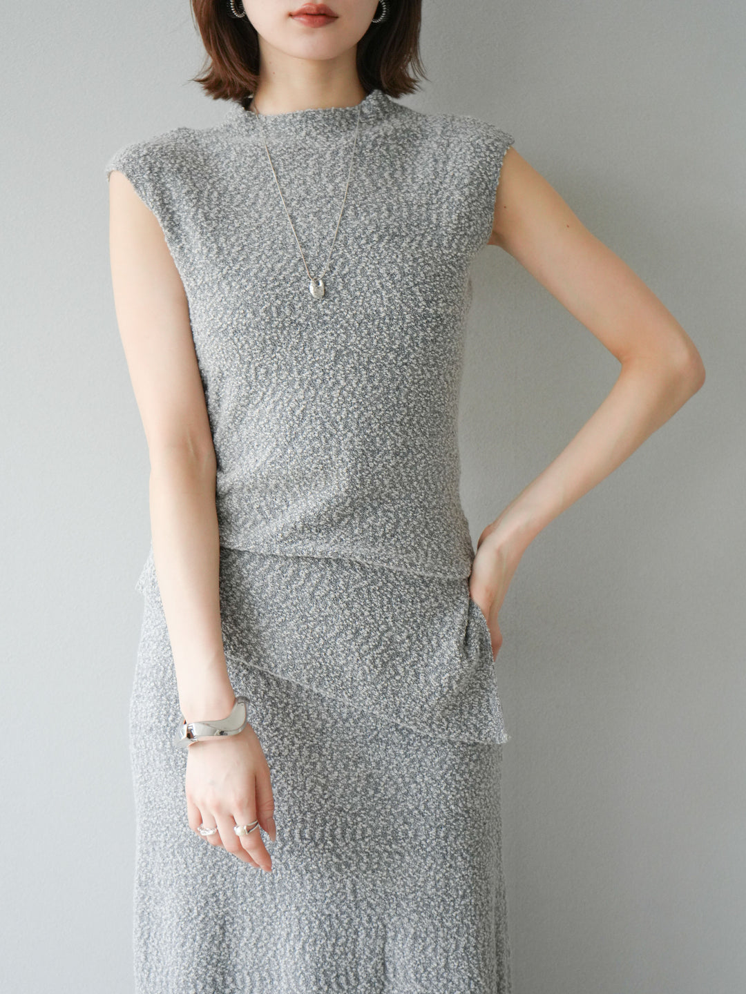 [予約]ブークレアシメニットノースリーブトップス/グレー