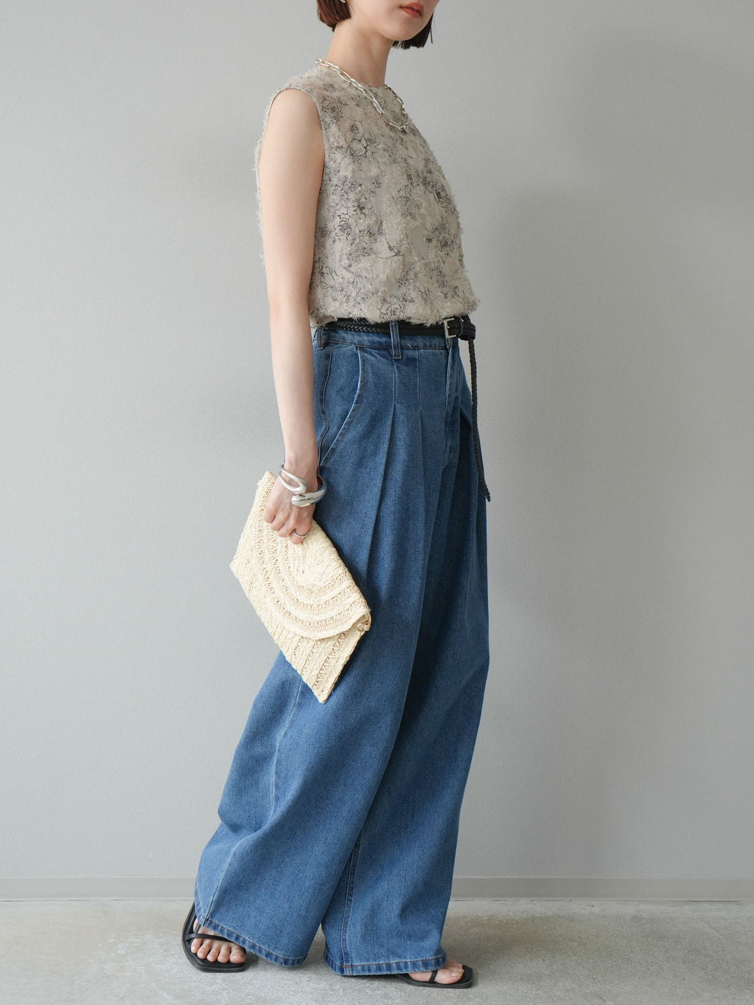 【預購】雙褶寬牛仔褲/藍色