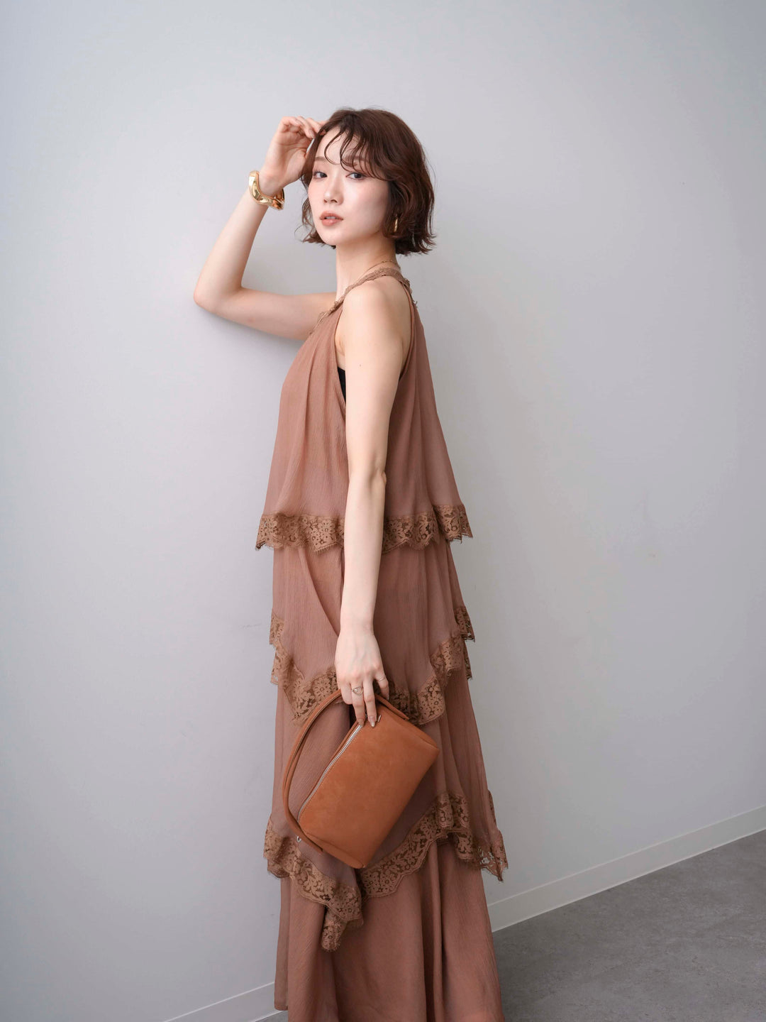 [予約]レースヘムティアードノースリドレス/brown