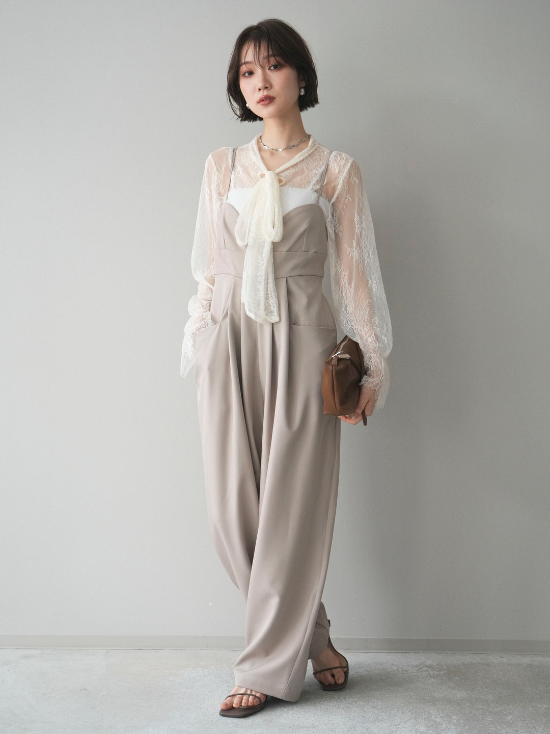 [SET]バックデザインサロペット+リバーレースボウタイトップス(2set)