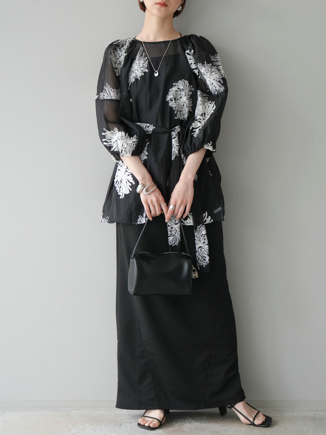 [SET]刺繍シアーバルーンスリーブブラウス+スウェットロングスカート(2set)