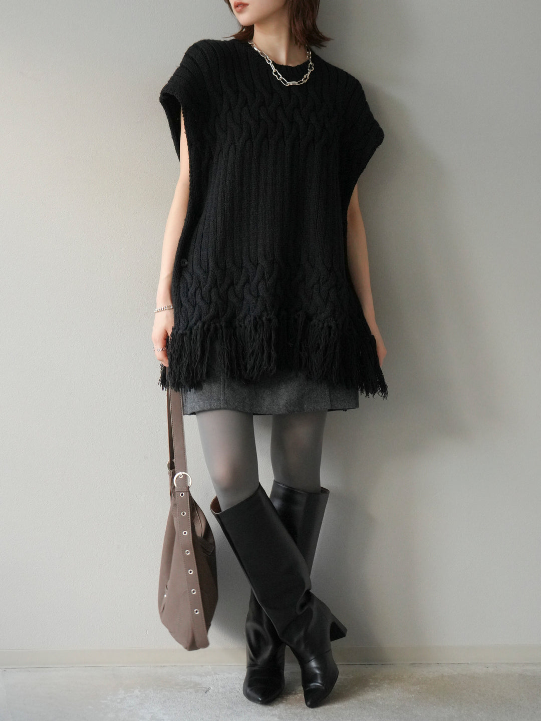 [予約]ケーブルニットフリンジベスト/ブラック