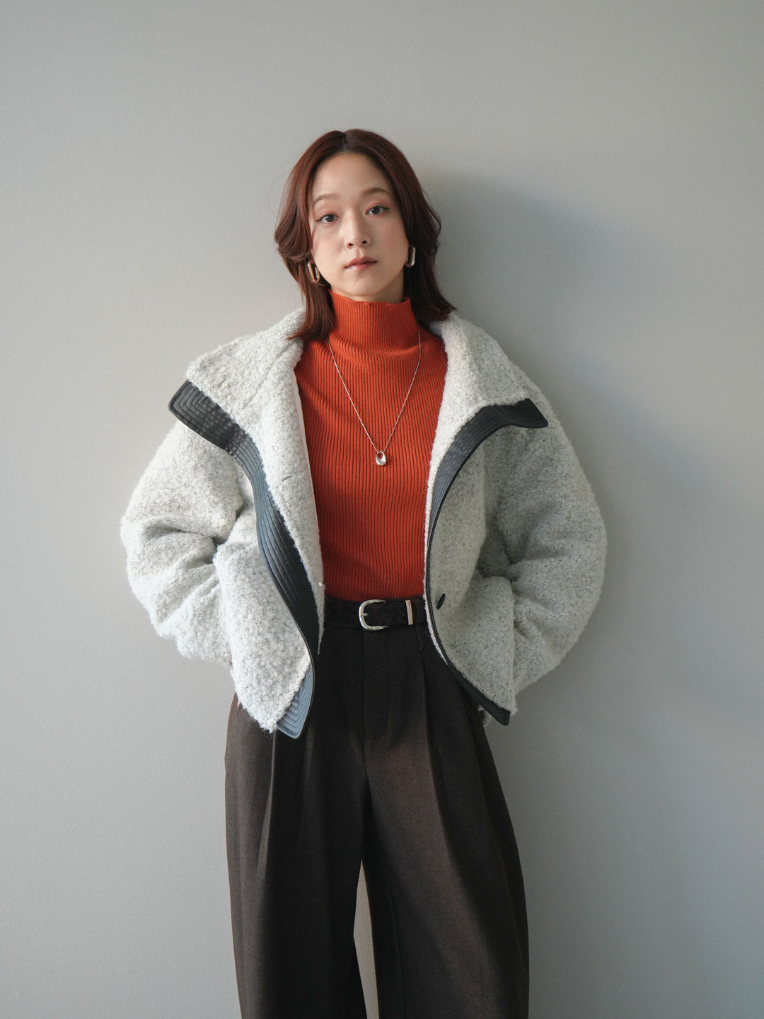 [SET]レザー切替ブークレブルゾン+袖ボタンボトルネックリブニットトップス+アニマル柄ベルト付きウールタッチワイドパンツ(3set)