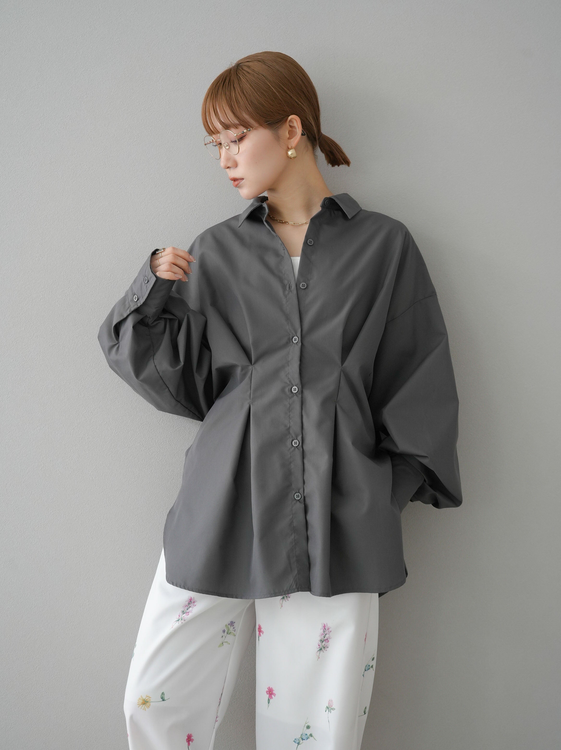 新品　echeveria チャコールグレー ウールTシャツ　サイズ1 CLEL】Herringbone TR Side Lace Skipper Shirt /ヘリンボーンTRサイド