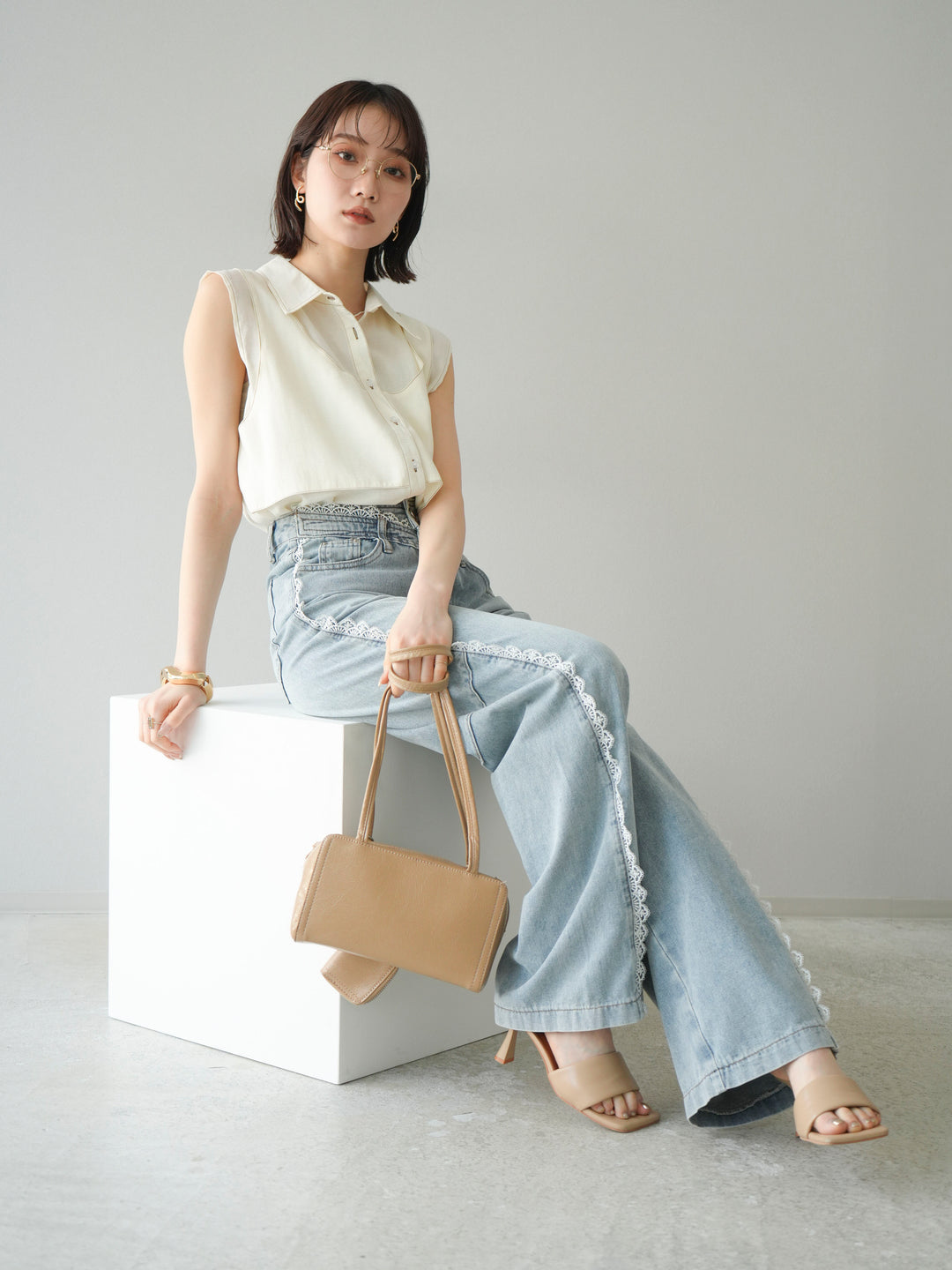 [SET]ステッチシアーレイヤードデザインブラウス+ラインレースデニムパンツ(2set)