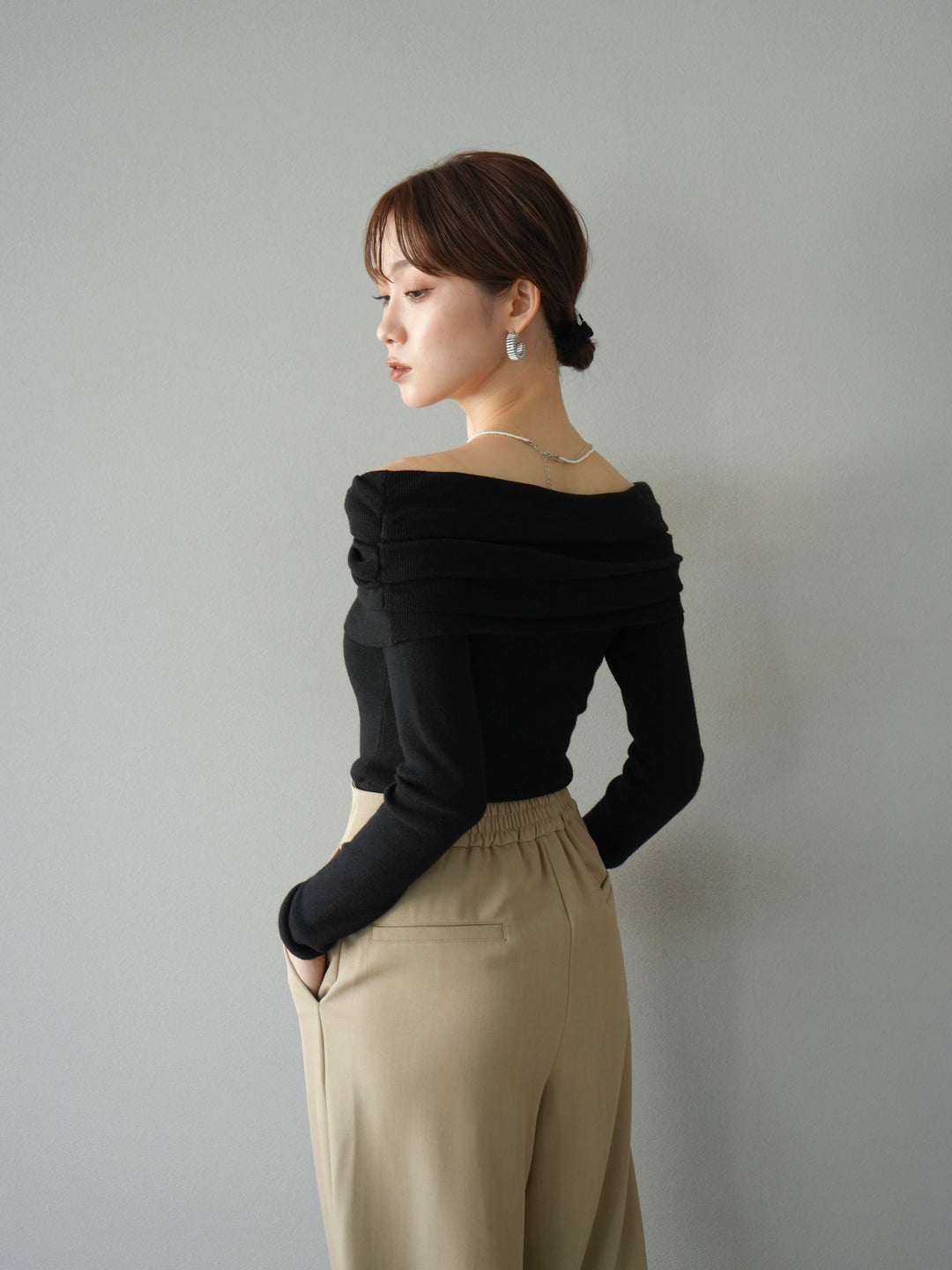 [予約]オフショルニットプルオーバー/ブラック