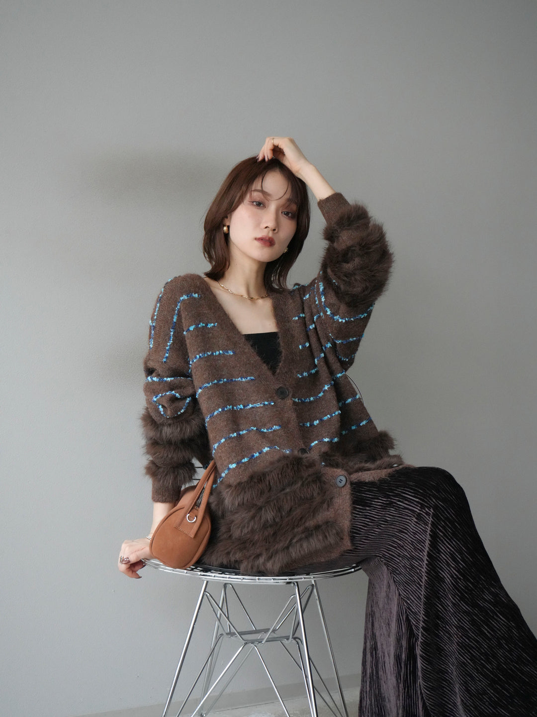 [SET]フェザーライン配色シャギーニットカーディガン+ベロアプリーツナロースカート(2set)