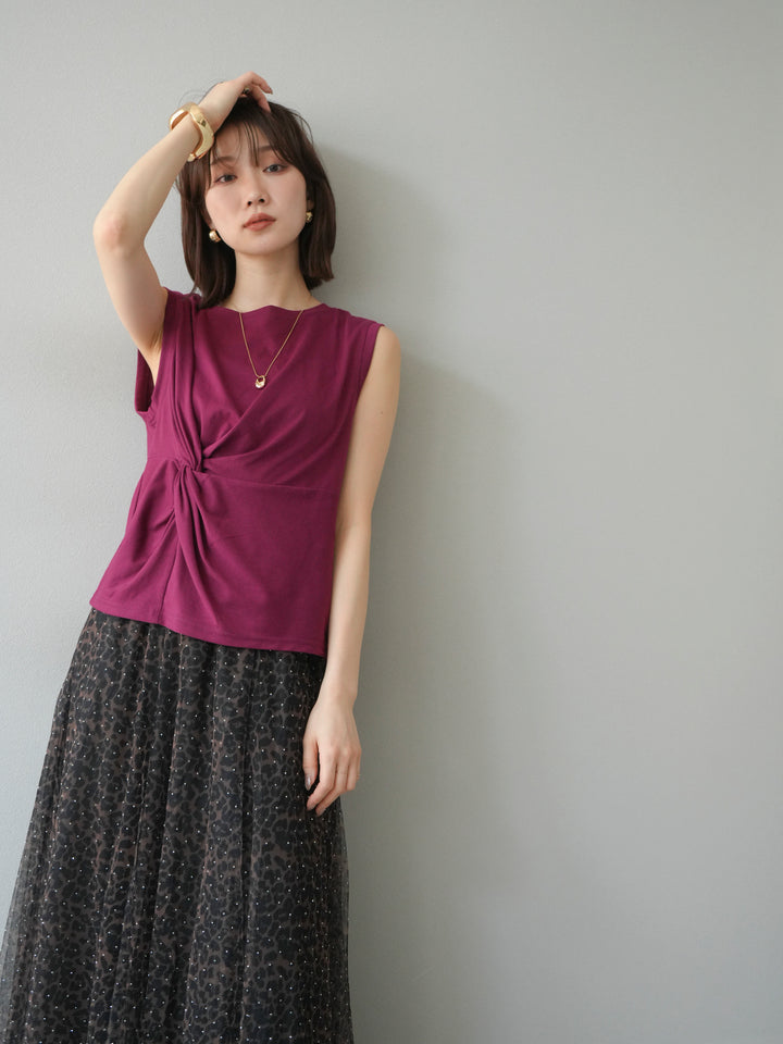 [予約]フロントツイストノースリーカットソー/ボルドー