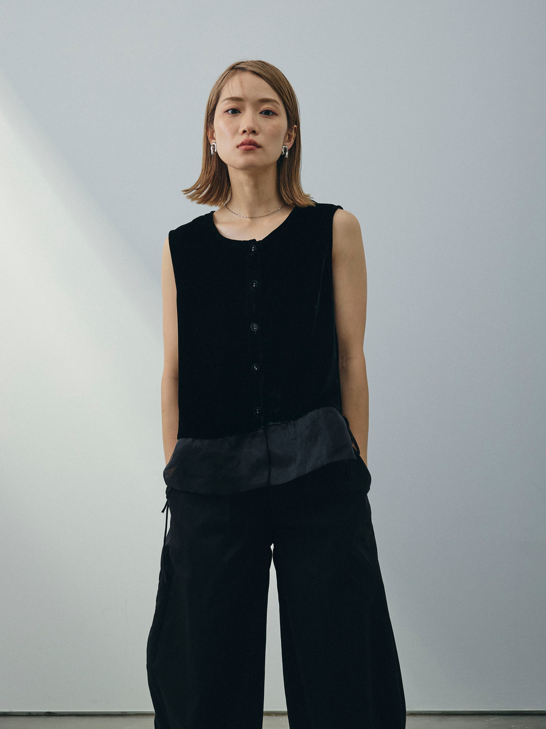 [SET]裾チュールベロアノースリーブプルオーバー+コクーンワイドチノパンツ(2set)