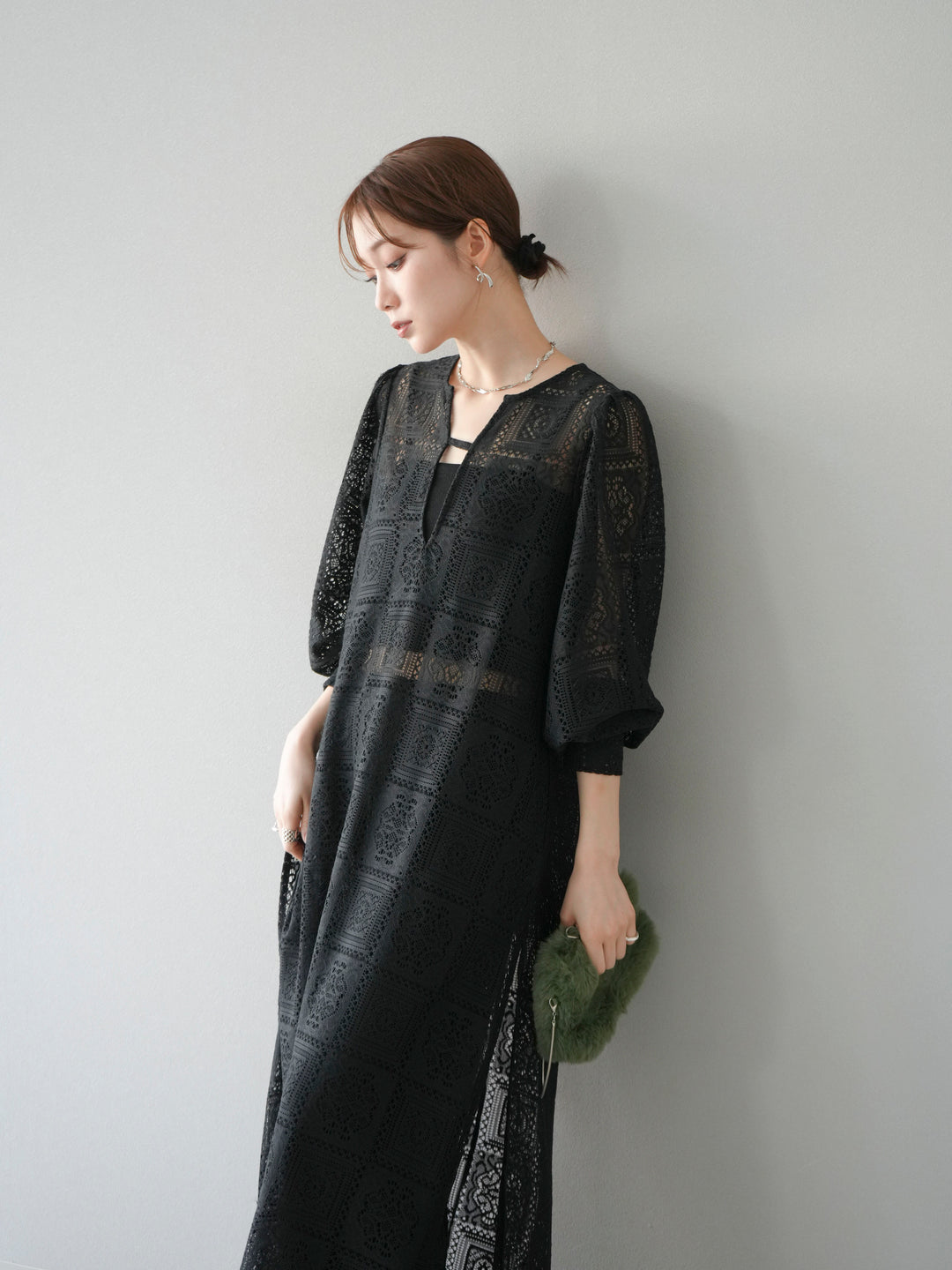 【套裝】塊蕾絲捲袖洋裝+塊蕾絲寬褲（2套）