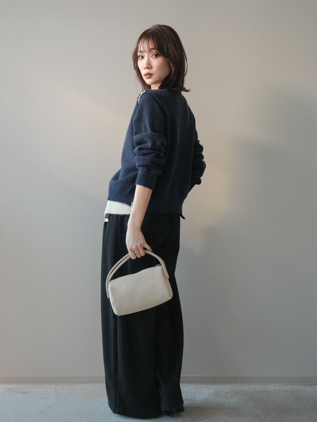 [予約]ベルト付き裏起毛ワイドパンツ/black