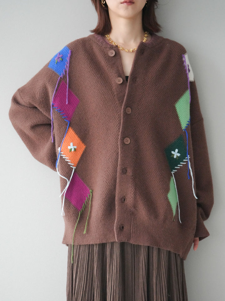 [SET]ハンドステッチアーガイルデザインニットカーディガン+裾レーススウェードプリーツマキシスカート(2set)