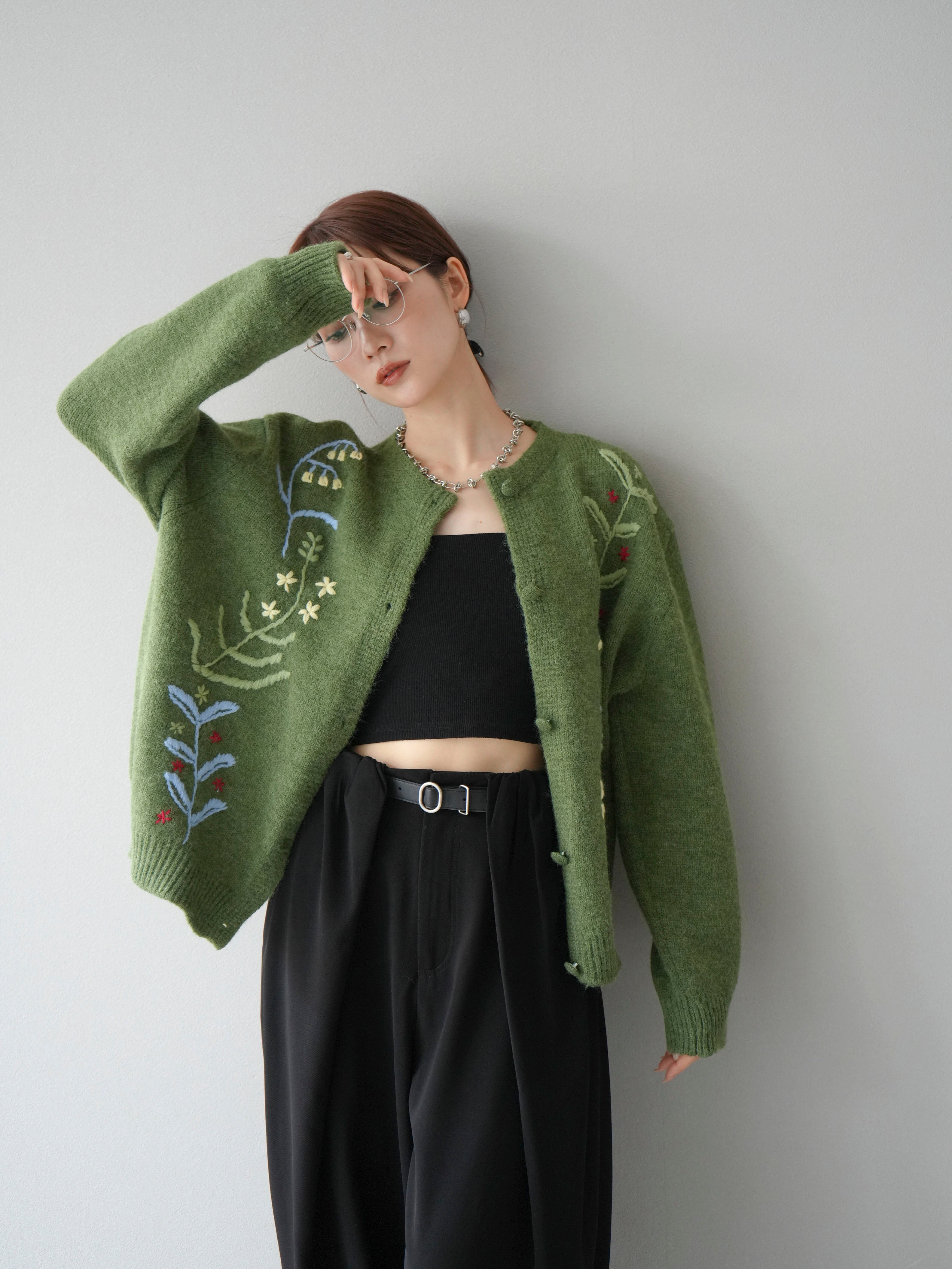 SET]フラワー刺繍ニットカーディガン+ベルト付タックワイド