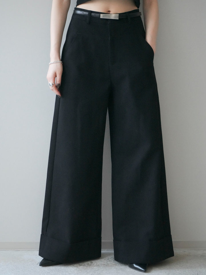 [予約]ベルト付き折り返しコットンツイルワイドパンツ/black