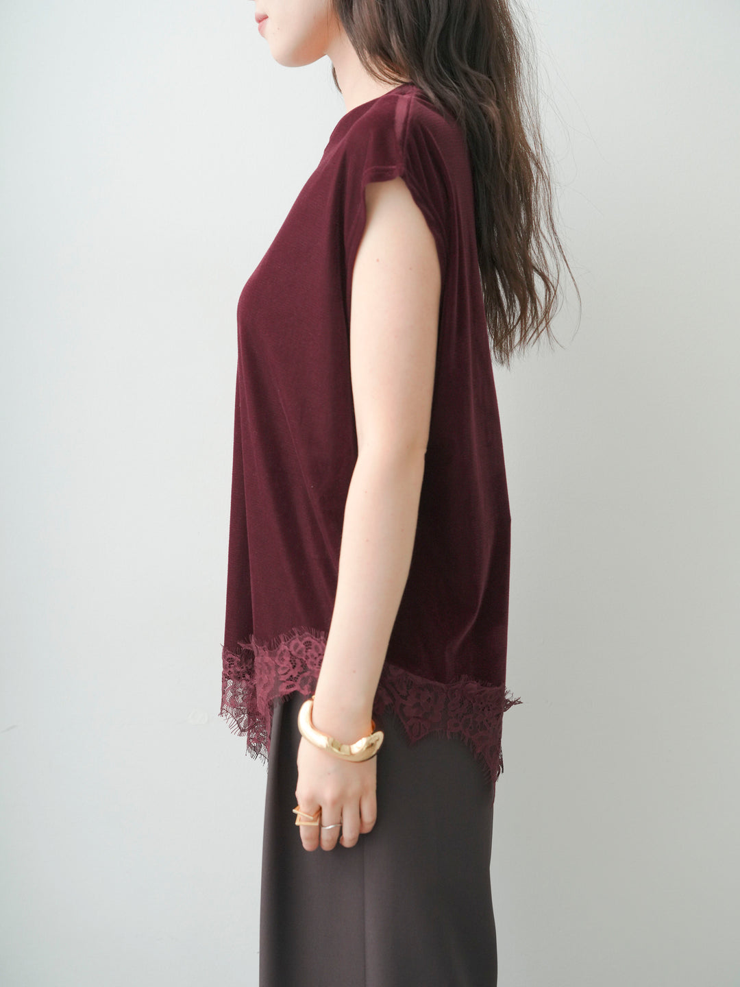 [予約]ベロアレースコンビアシメノースリトップス/bordeaux