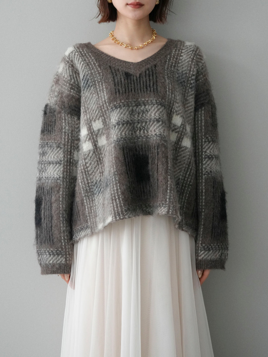 [予約]ストール付シャギーチェックニットプルオーバー/brown