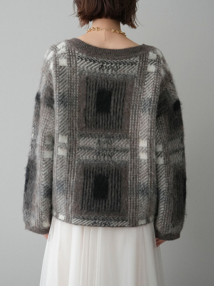 [予約]ストール付シャギーチェックニットプルオーバー/brown