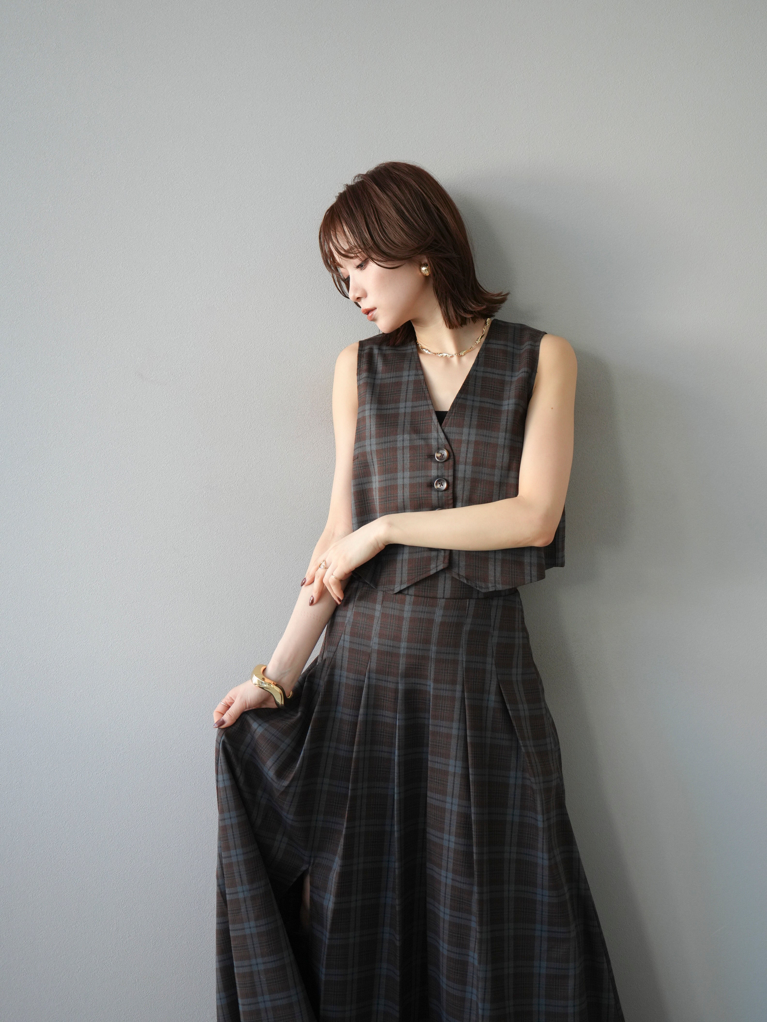 SET]チェック柄ベスト+チェック柄タックフレアスカート(2set) – Lumier