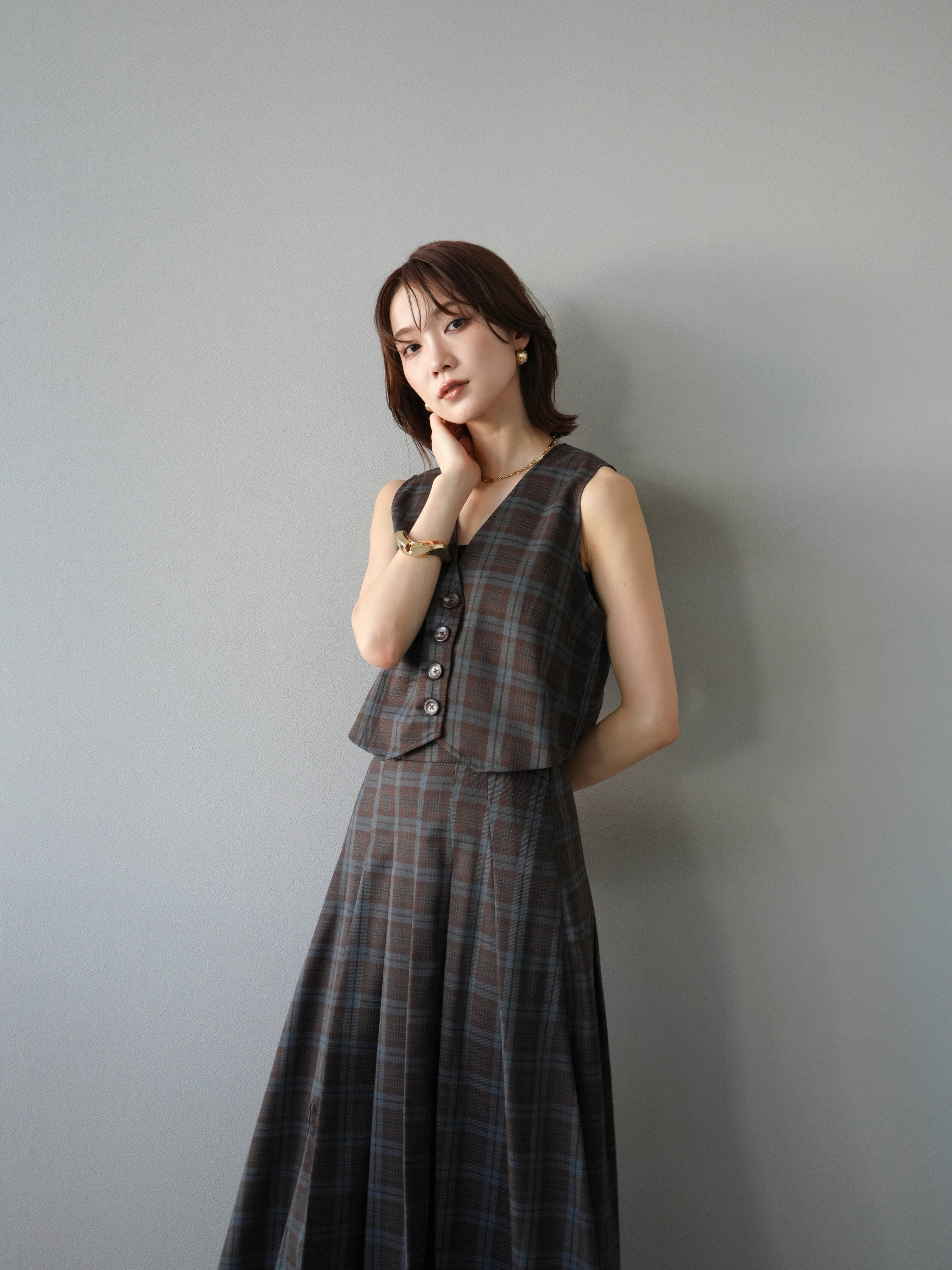 SET]チェック柄ベスト+チェック柄タックフレアスカート(2set) – Lumier