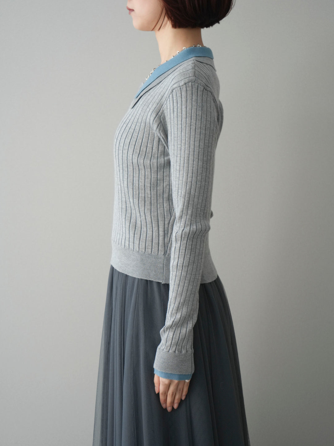 [予約]ダブル襟ポロリブニットトップス/gray