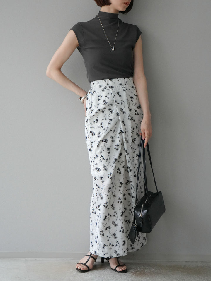 [予約]フラワーモチーフタックIラインスカート/ホワイト