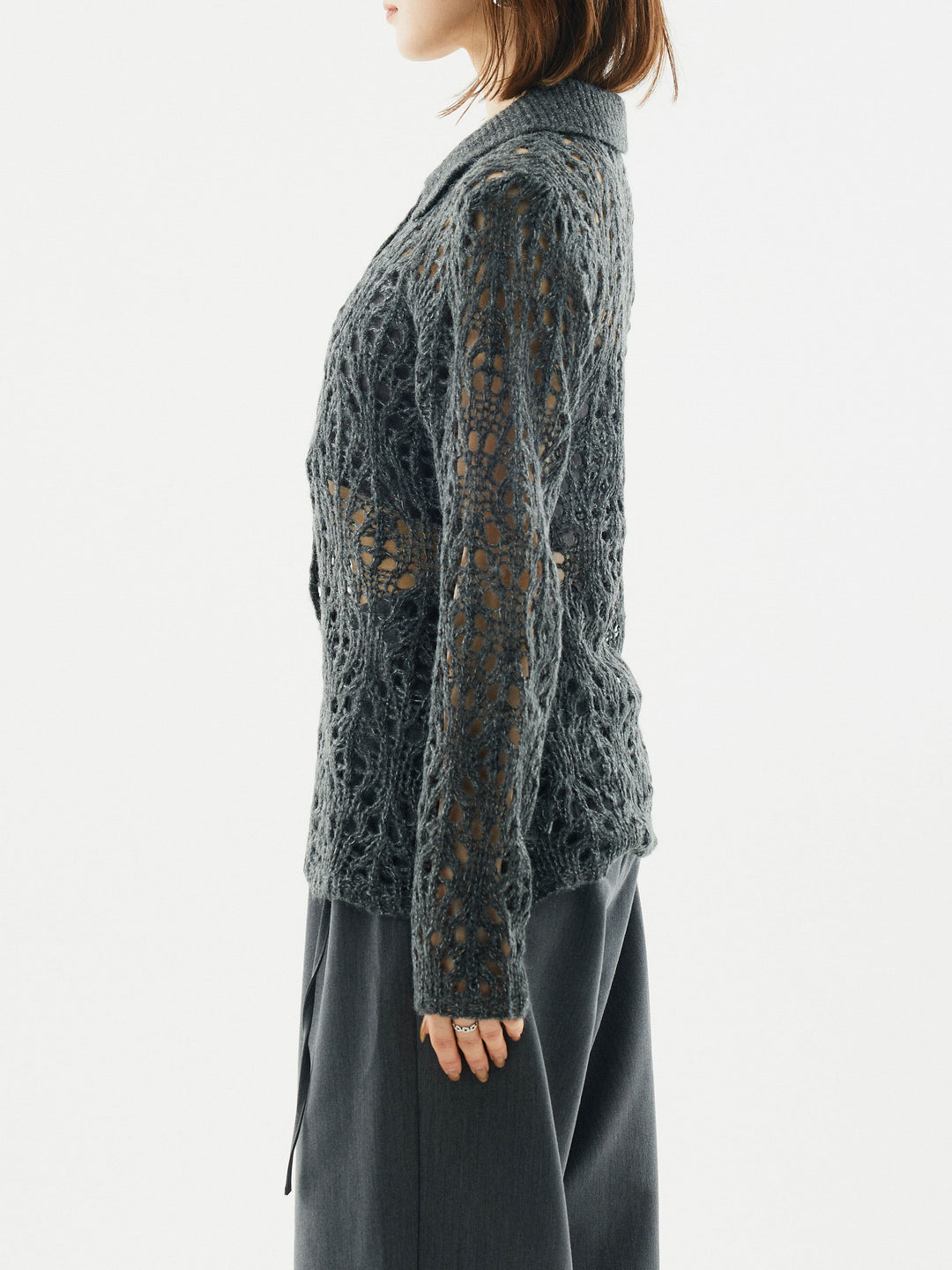 [予約]ローゲージ透かし編みポロニッカーディガン/チャコール