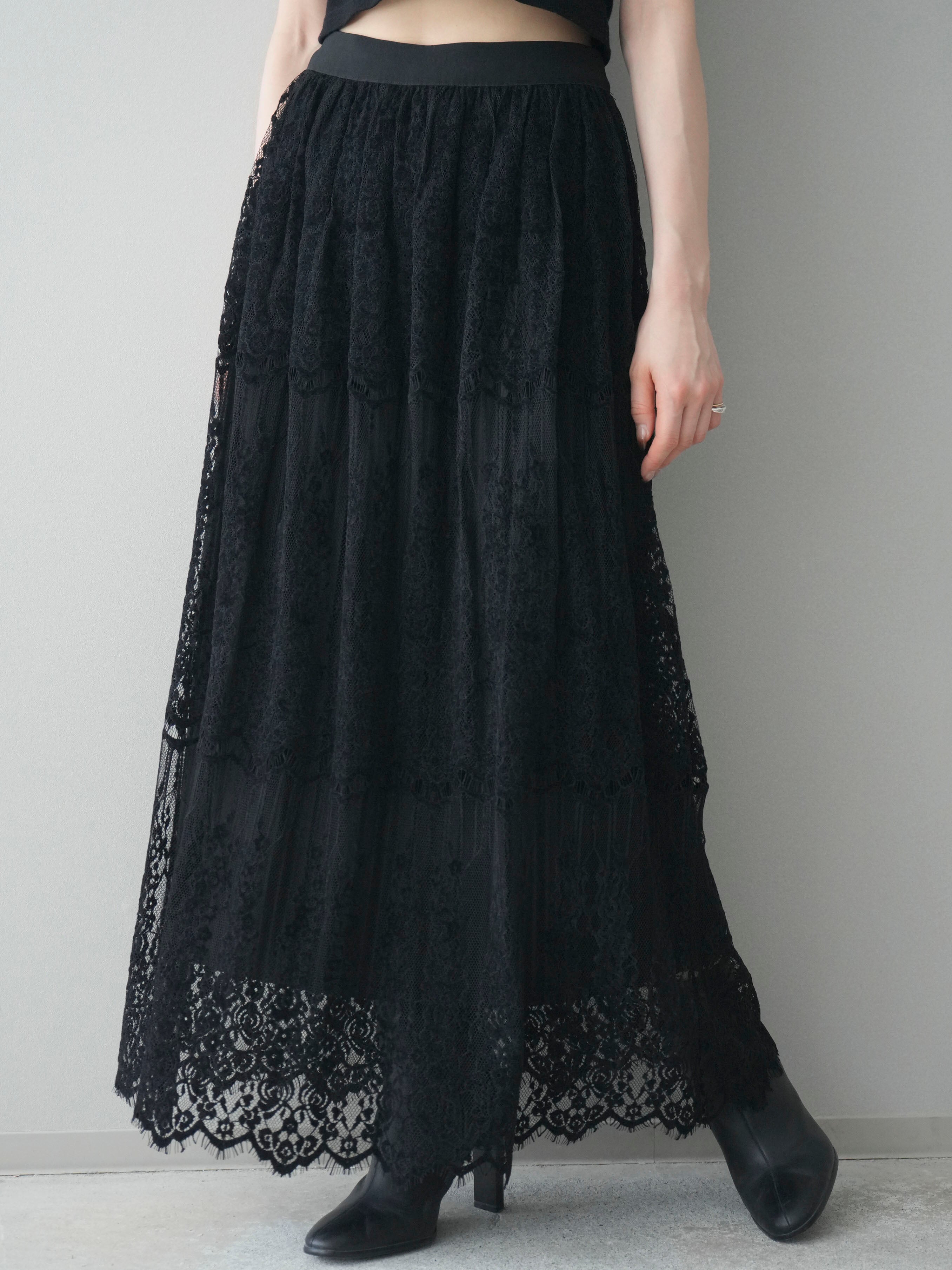 予約]裏プリーツ総レースロングスカート/black – Lumier