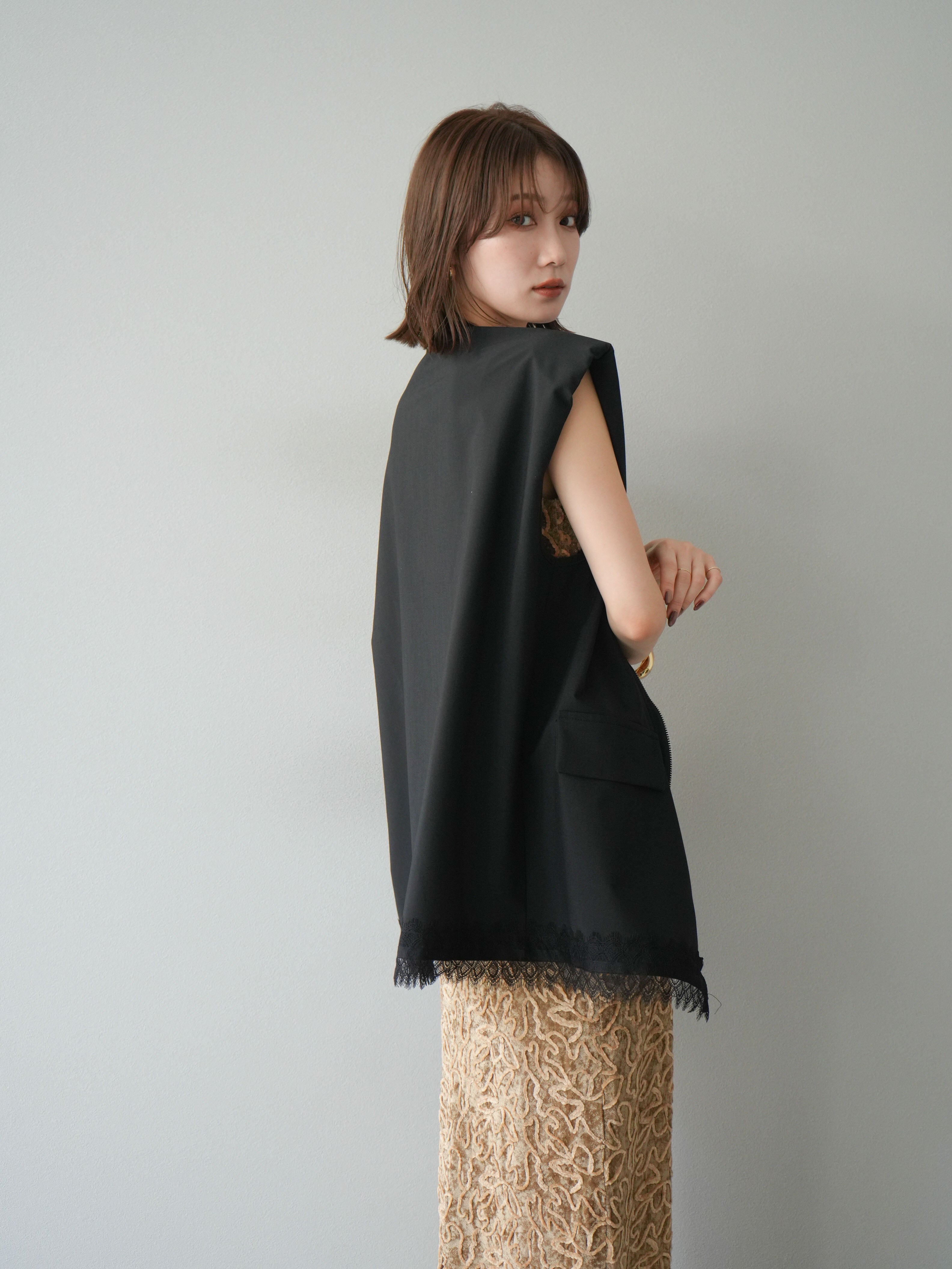 予約]ダブルZIPレースヘムベスト/ブラック – Lumier